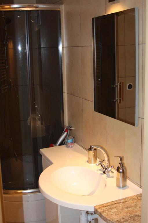 B&B Vis A Vis Zamku Μάλμπορκ Εξωτερικό φωτογραφία